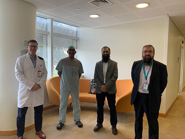 Sidra_Medicine_Surgeons_(L_to_R)_-_Drs._Graeme_+_Mansour_+_Farhan_+_Talal_resized