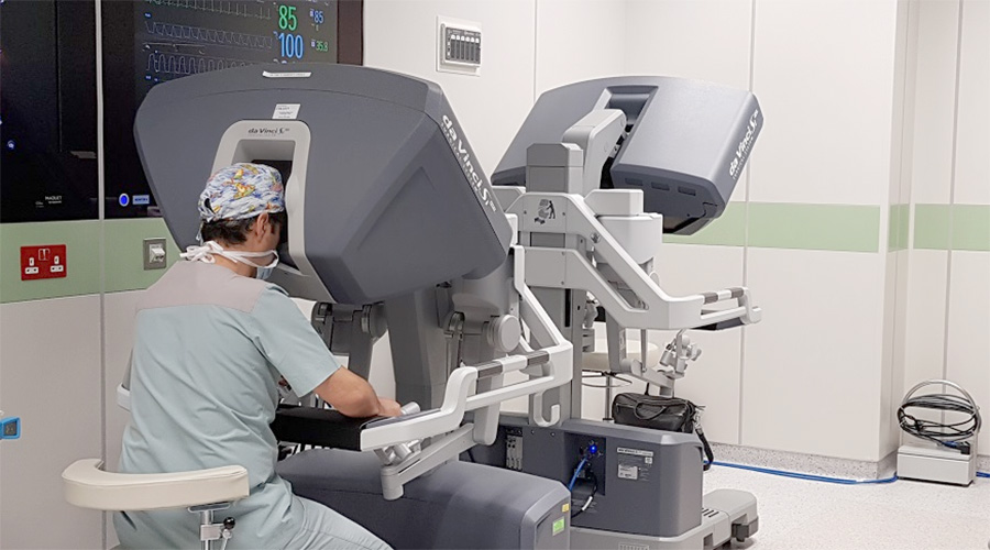 Specialized-Pediatric-Robotic-Surgery-Program-2